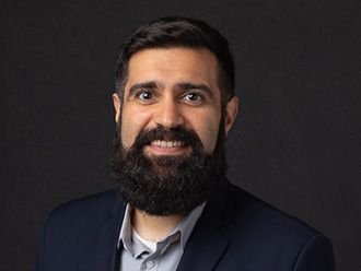 Headshot of Kaveh Ahmadian