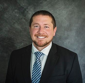 Luther Headshot-small.jpg