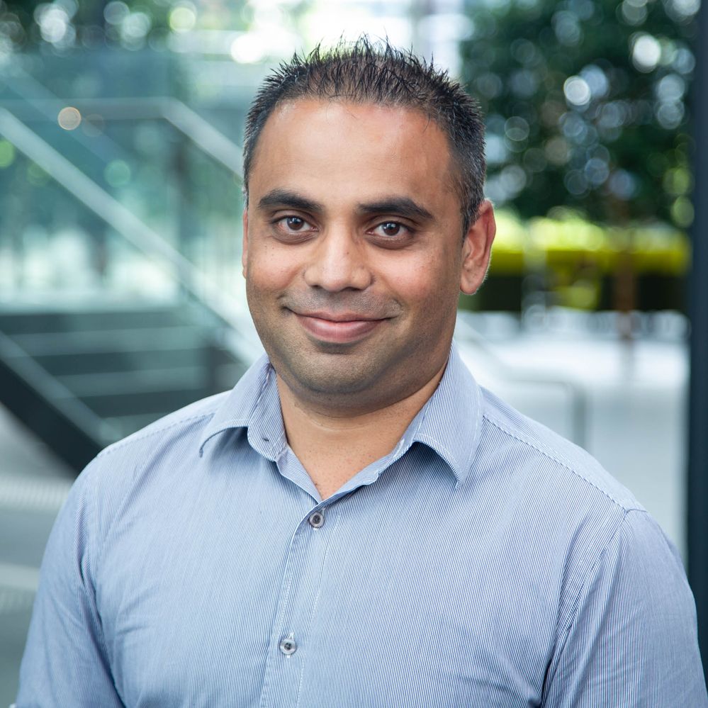 BP-Headshot 21-3-19-21.jpg