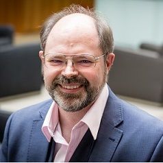 Peter Ridgway-628-square.jpg