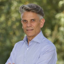 Olivier Jacques 2020 square small.jpg